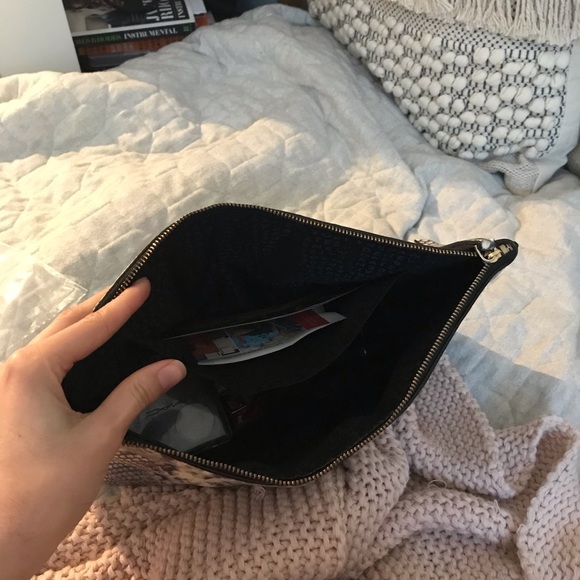 Kate Spade Cosmetic Bag - Picture 11 of 15